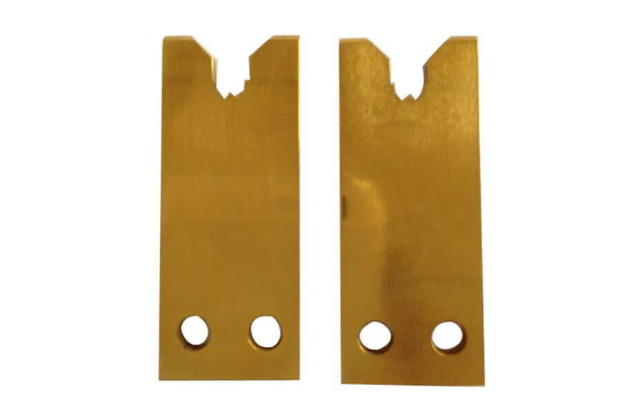 Blades of wire cutting and stripping machine