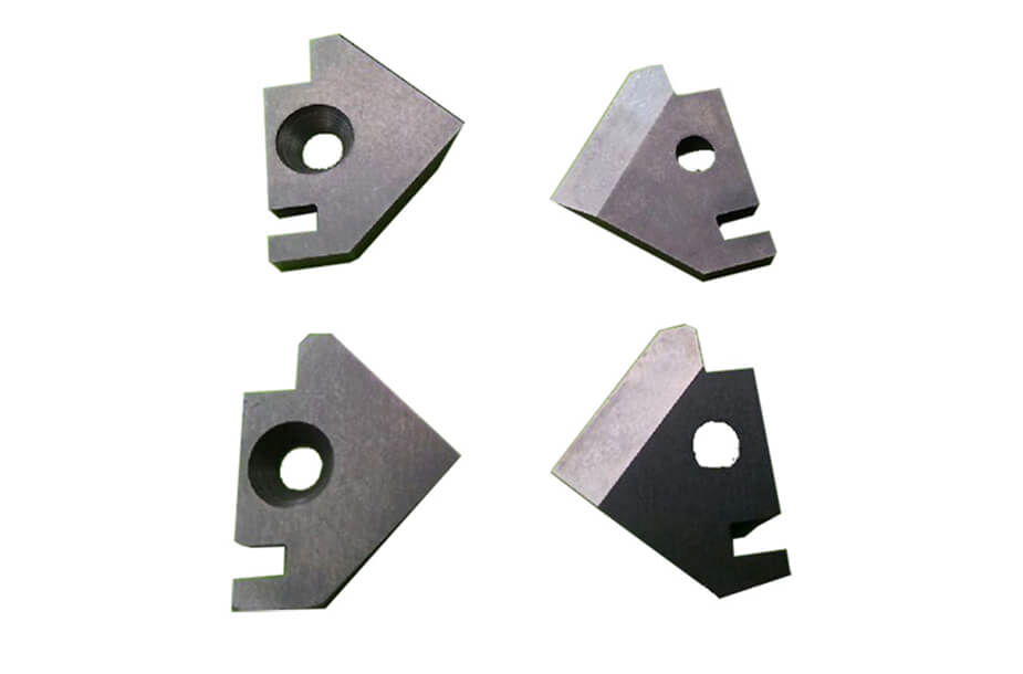 Blades of wire cutting and stripping machine