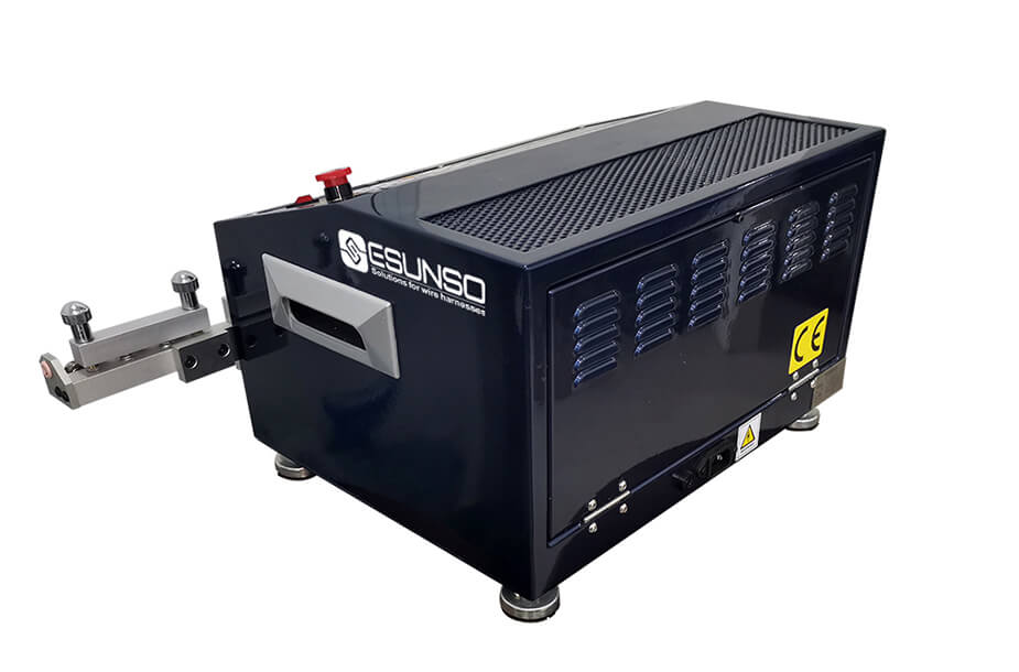 CS-810 Wire Cutting and Stripping Machine
