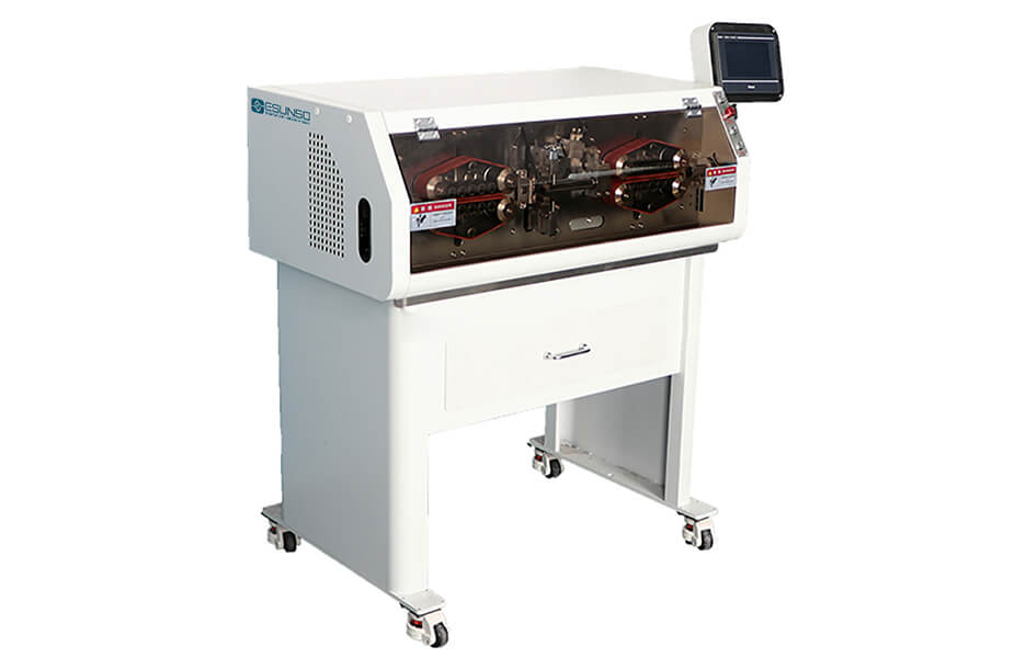 Large cable cut and strip machine