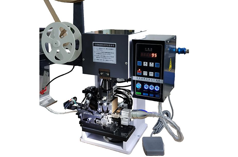 Stripping and crimping machine